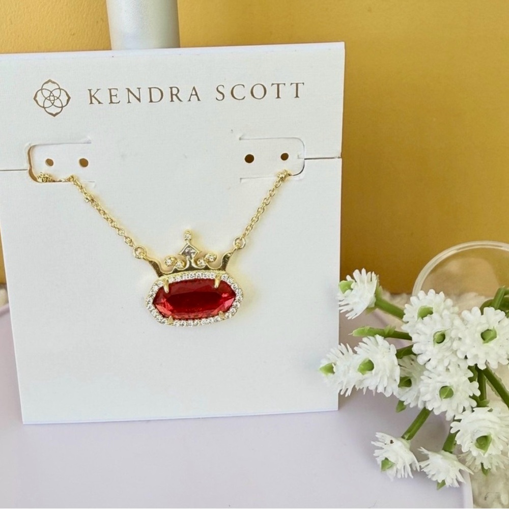 Kendra Scott Elisa Princess Gold Short Pendant Necklace-Positive